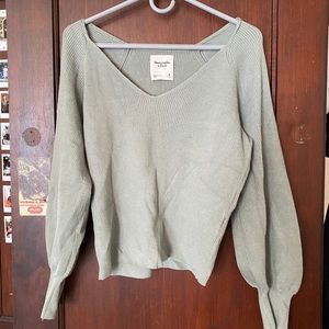 Abercrombie knit cropped sweater